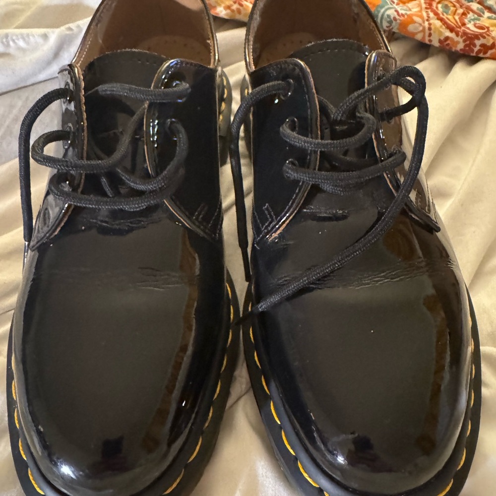 Dr Marten patent leather Oxford size 9